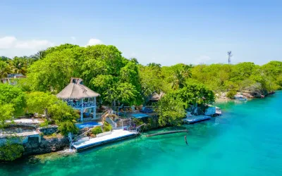 Tour VIP 3 Islas en Cartagena: Islabela, Isla Mulata e Isla Ibbiza