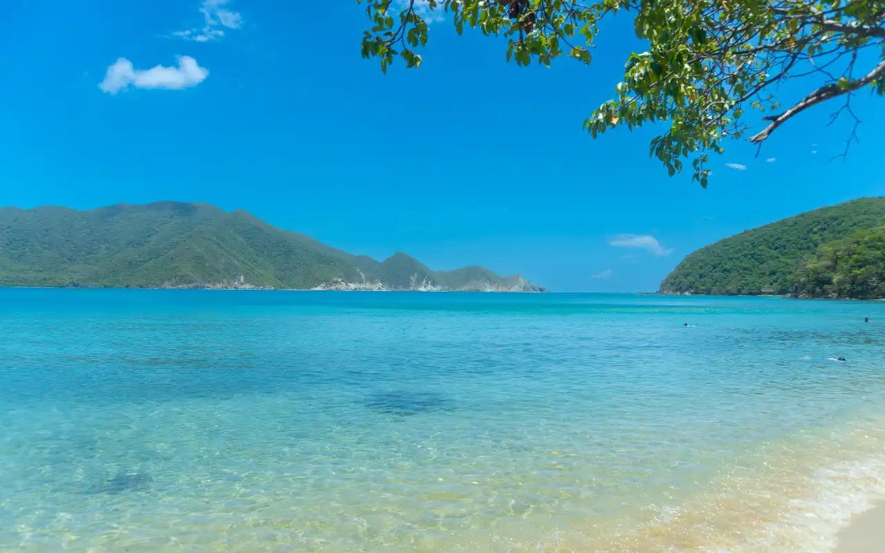 Galería de Playa Cinto y Playa Cristal - Parque Tayrona: Lancha desde Santa Marta