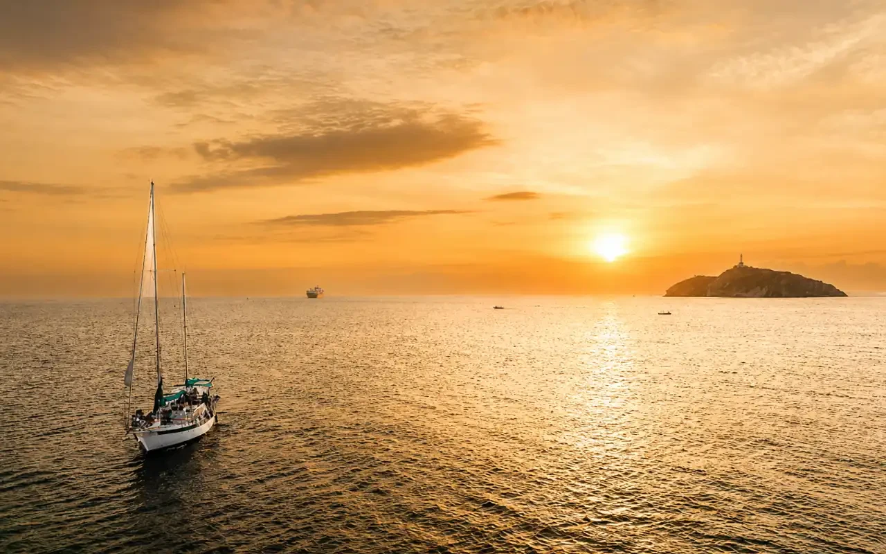 Tour de atardecer en velero en Santa Marta
