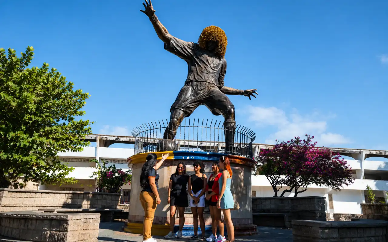 Santa Marta City Tour: History, Culture and Tradition gallery