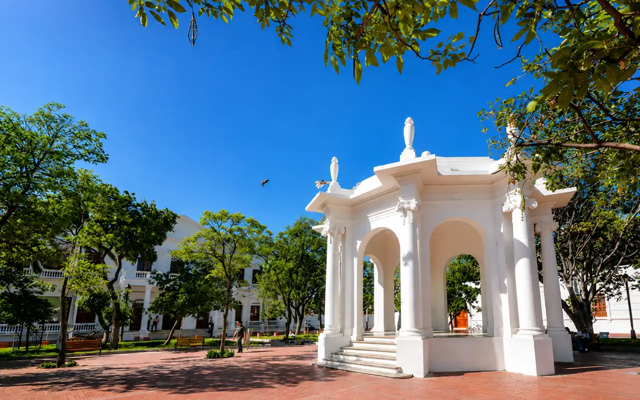 Santa Marta City Tour: History, Culture and Tradition gallery