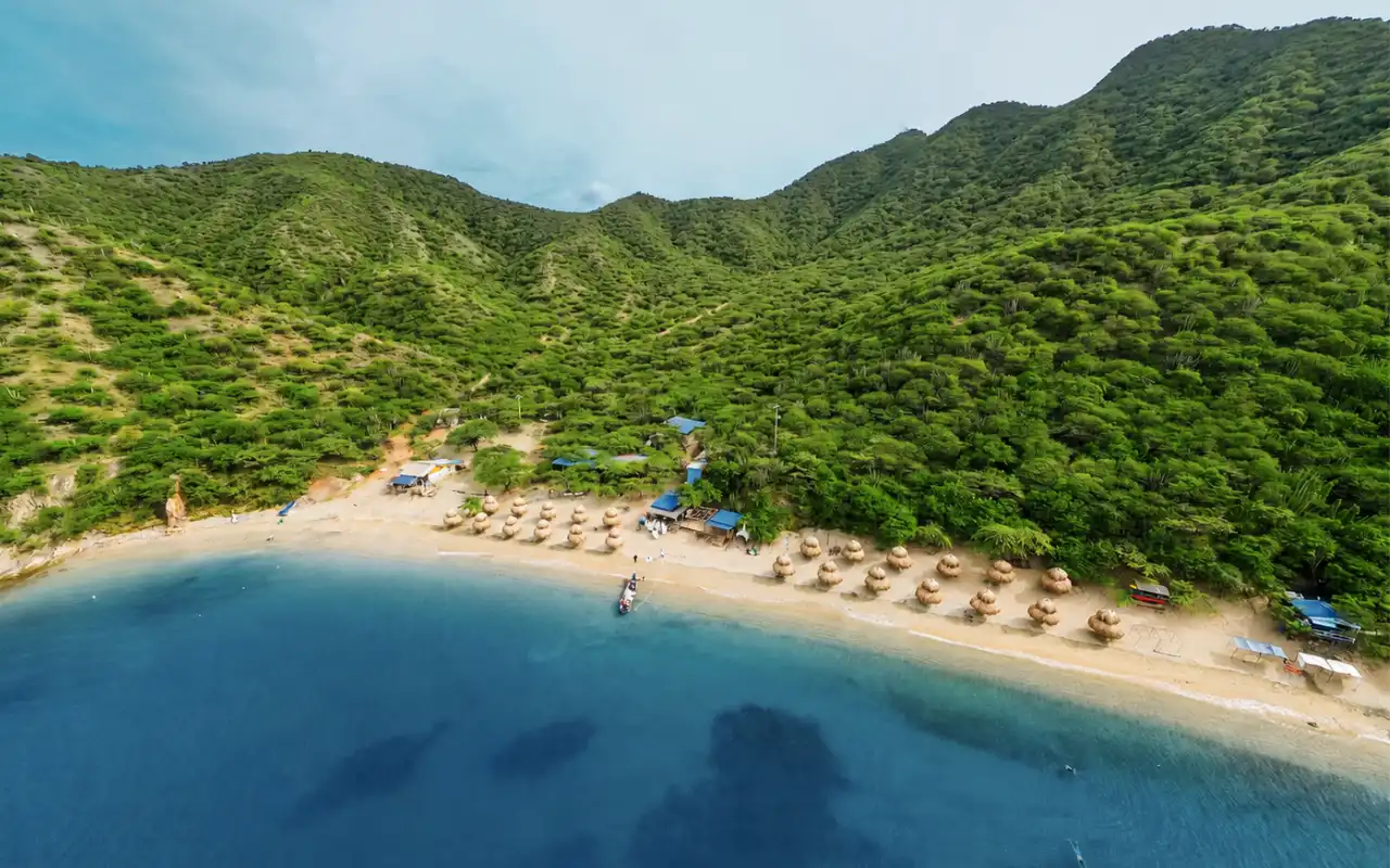 Sailing Day Tour: Inca Inca Beach with Lunch gallery