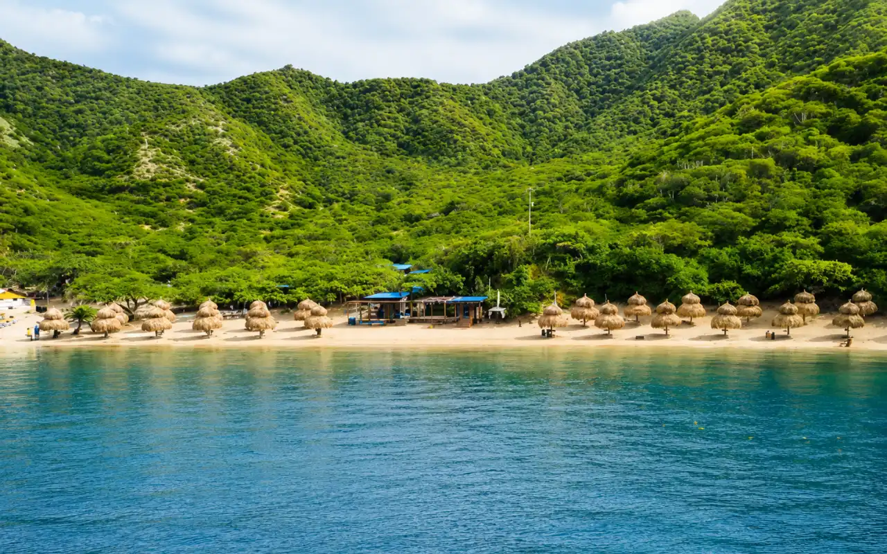 Sailing Day Tour: Inca Inca Beach with Lunch gallery