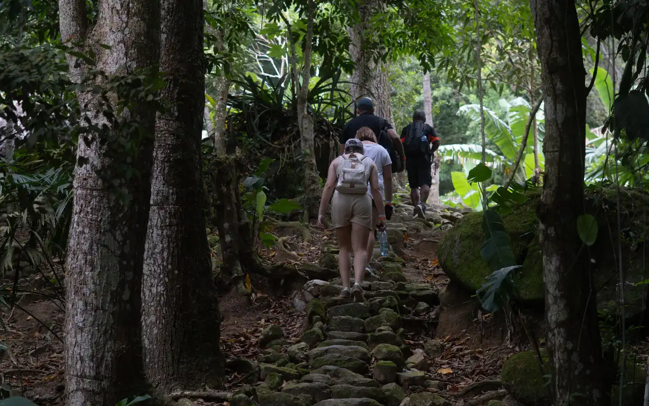 Trekking Tayrona Park: Pueblito Tayrona Taiku and Cabo San Juan gallery