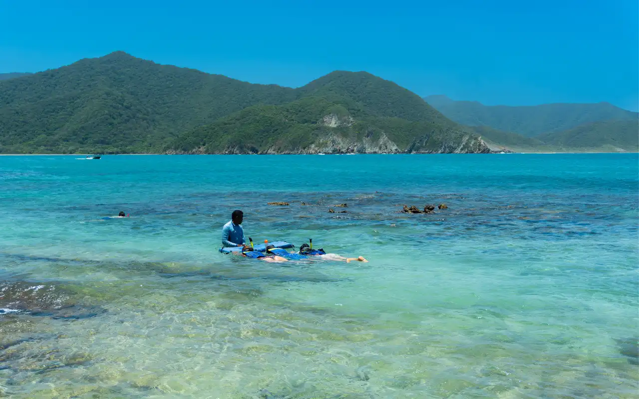 Galería de Tour Buggies Tayrona | Aventura 4x4 Off-Road y Playa Cristal