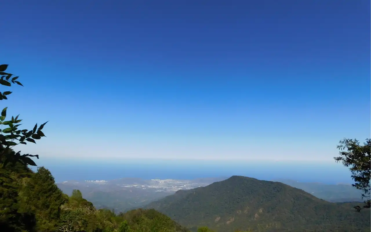 Sea of clouds from Cerro Kennedy