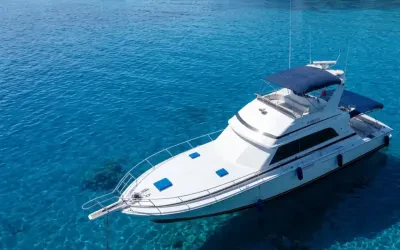 Zeus Yacht: Luxury Rental for Groups in Santa Marta