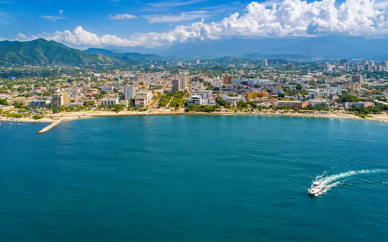 ¿Por qué Santa Marta es el destino ideal para viajes de negocios?