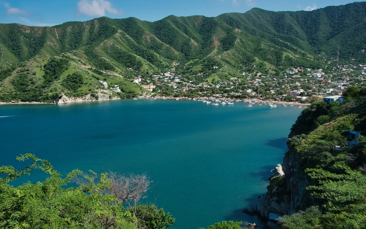 santa marta caribbean coast with white sand
