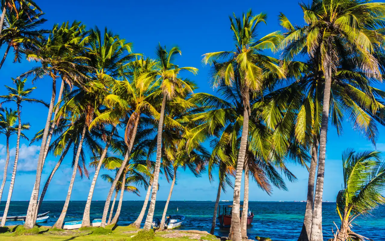 Caribbean beaches in San Andrés Colombia
