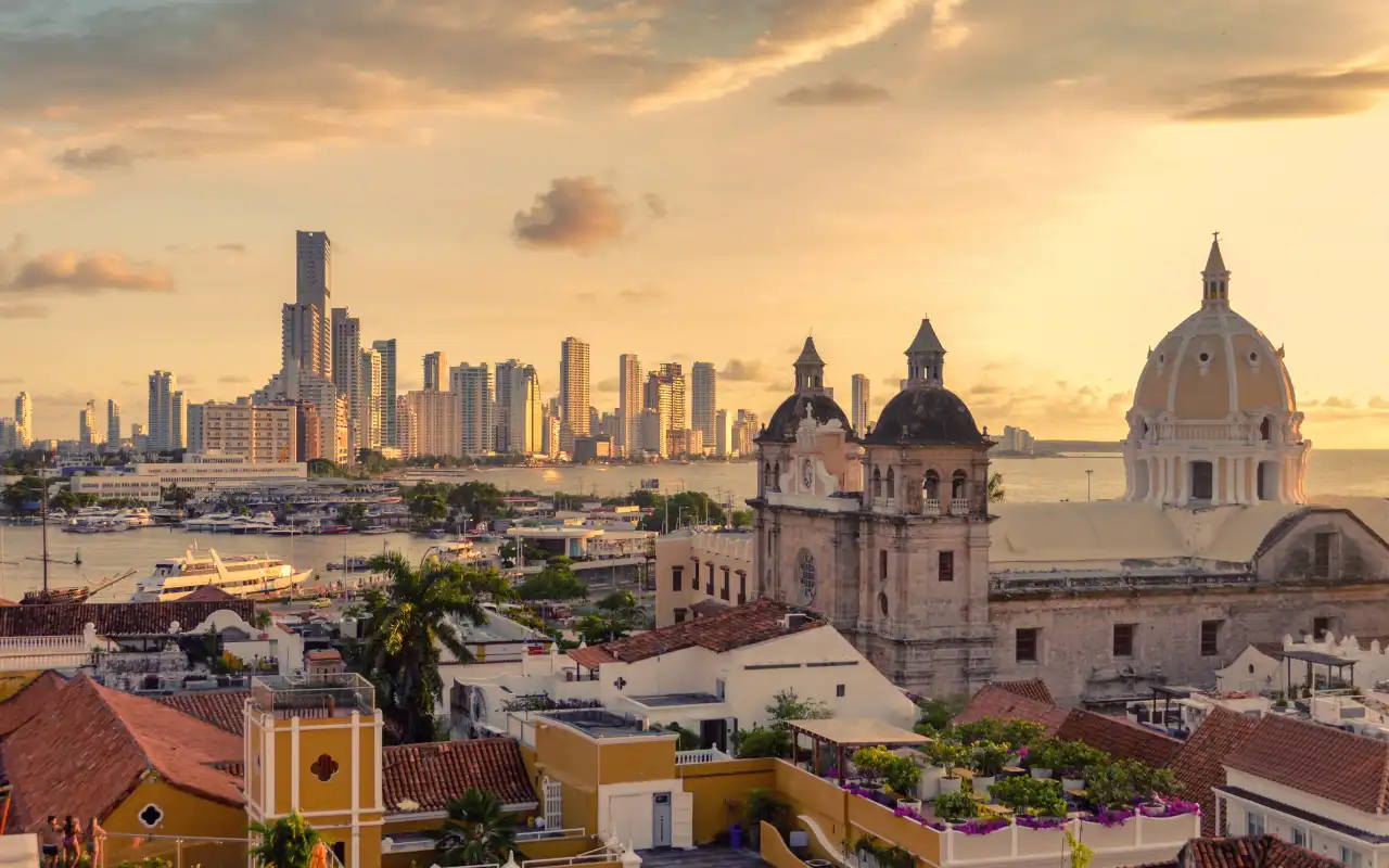 skyline de cartagena de indias colombia